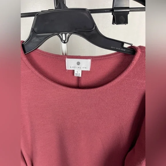 Socialite Side Cutout Red Long Sleeve Dress Size Large NWT - Picture 9 of 11